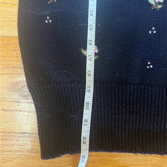 Herman Geist Women L Hand Embroidered Wool Blend Navy Sweater Cottage Core - Picture 5 of 6